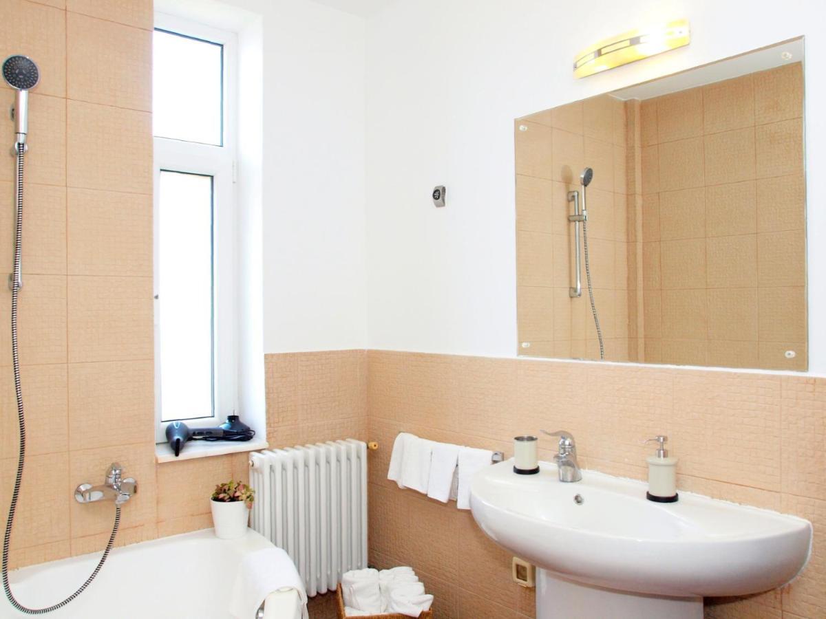 Sweet Dreams Suites Cismigiu Gardens بوخارست المظهر الخارجي الصورة
